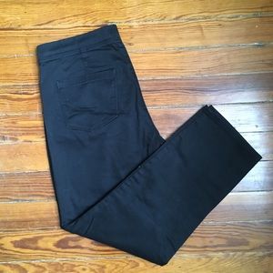Uniqlo cropped stretch trousers